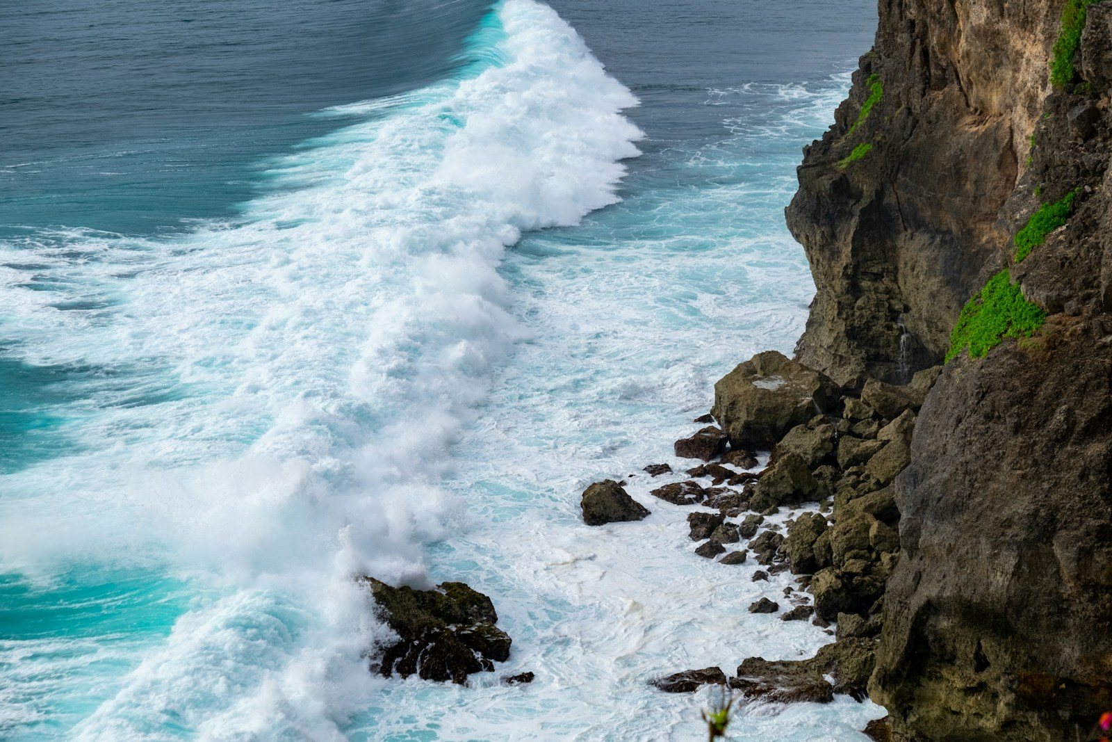 Uluwatu, Bali — area photograph · Alexandra Smielova / Unsplash